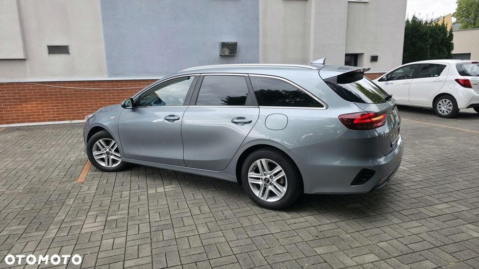 Kia Ceed 1.6 CRDi SCR L Business Line Plus DCT - 13