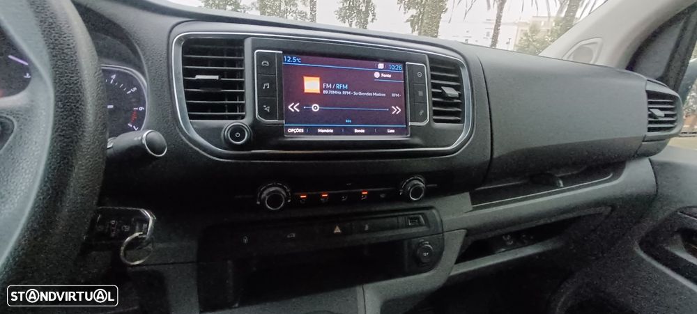 Peugeot Expert 2.0 HDi 229 L2H1 - 18