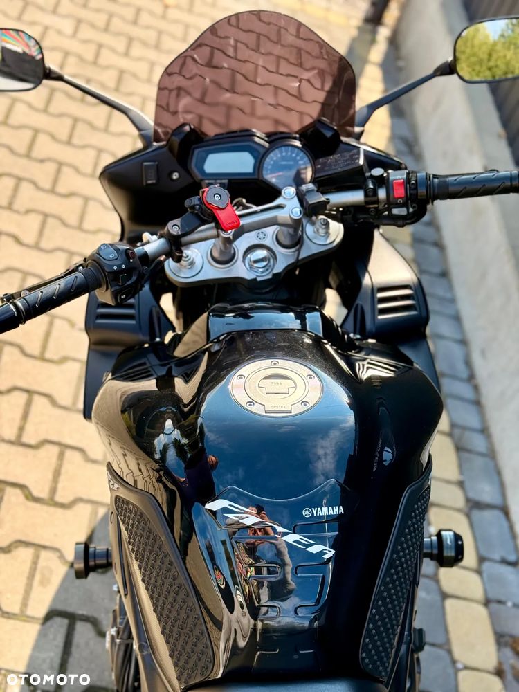 Yamaha FZ - 10