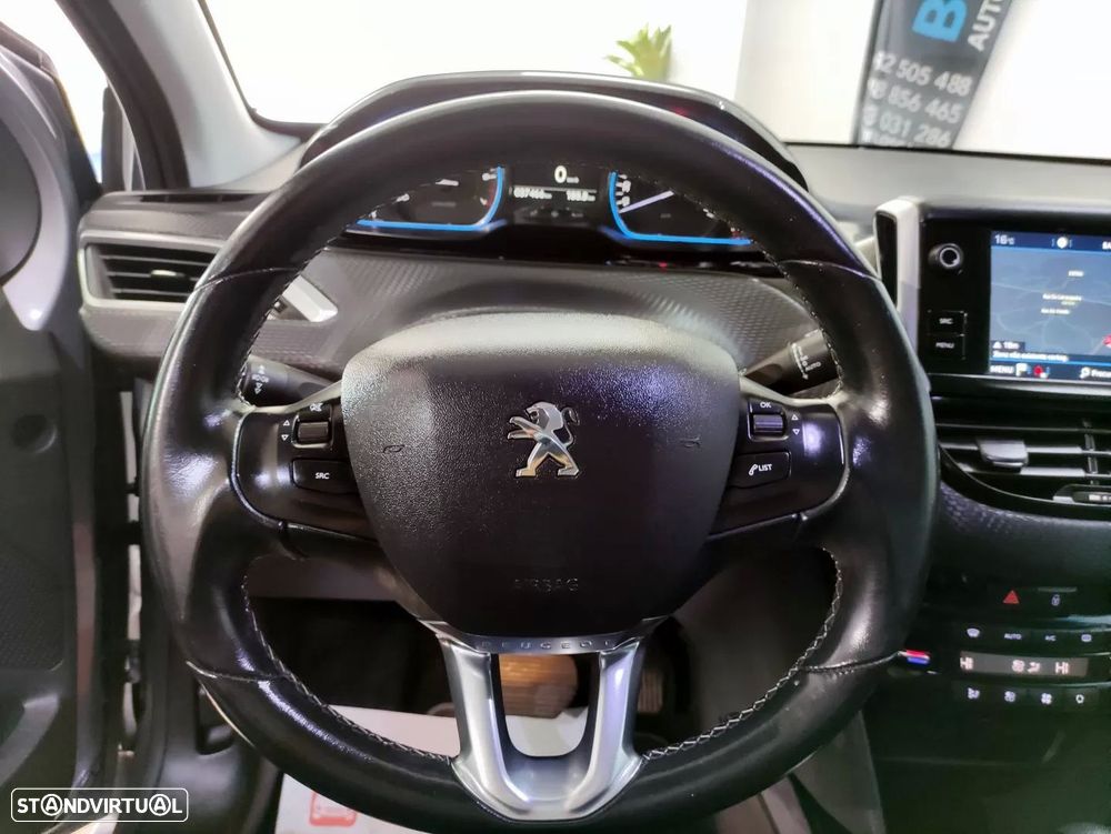 Peugeot 2008 PureTech 110 Stop&Start EAT6 Allure - 17