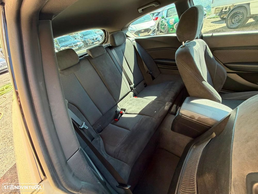BMW 116 d Pack M - 5