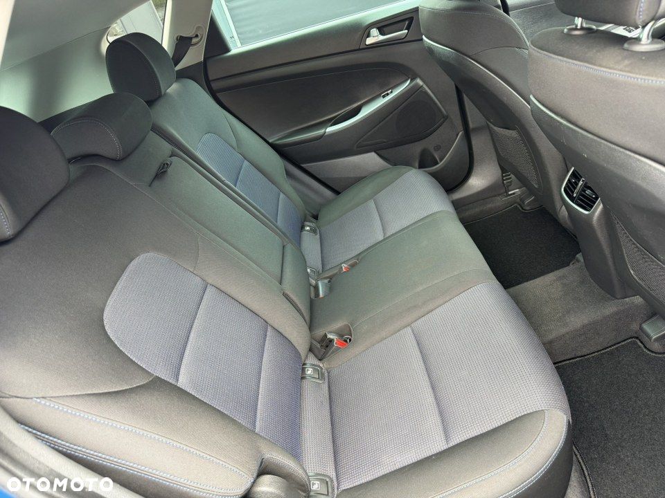 Hyundai Tucson blue 1.6 GDi 2WD Advantage - 32