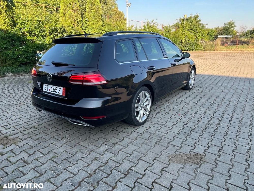 Volkswagen Golf 2.0 BlueTDI DSG Highline - 12