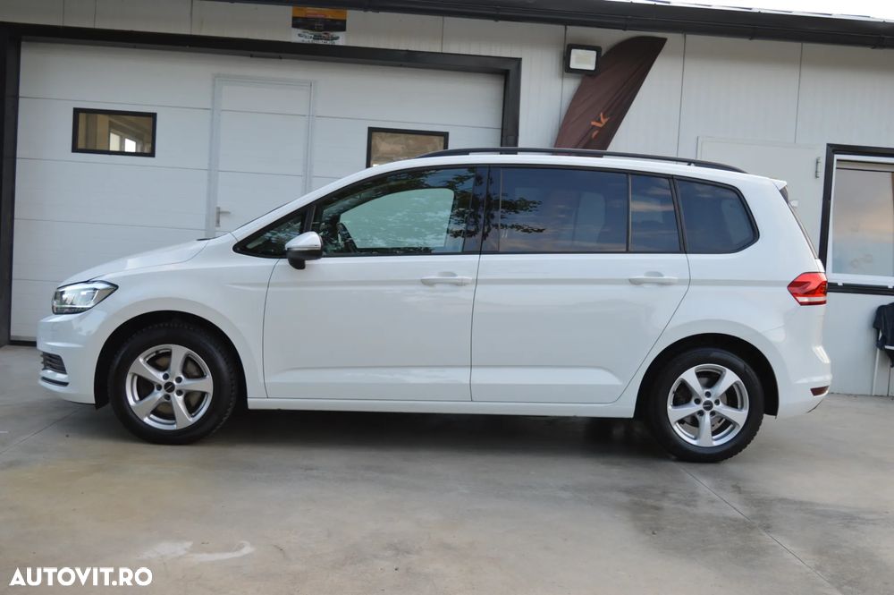 Volkswagen Touran 2.0 TDI SCR Highline - 4