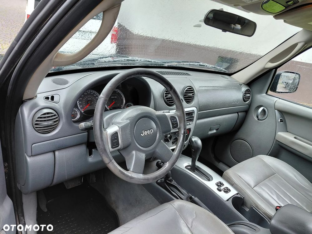 Jeep Cherokee 2.8 CRD Limited - 9