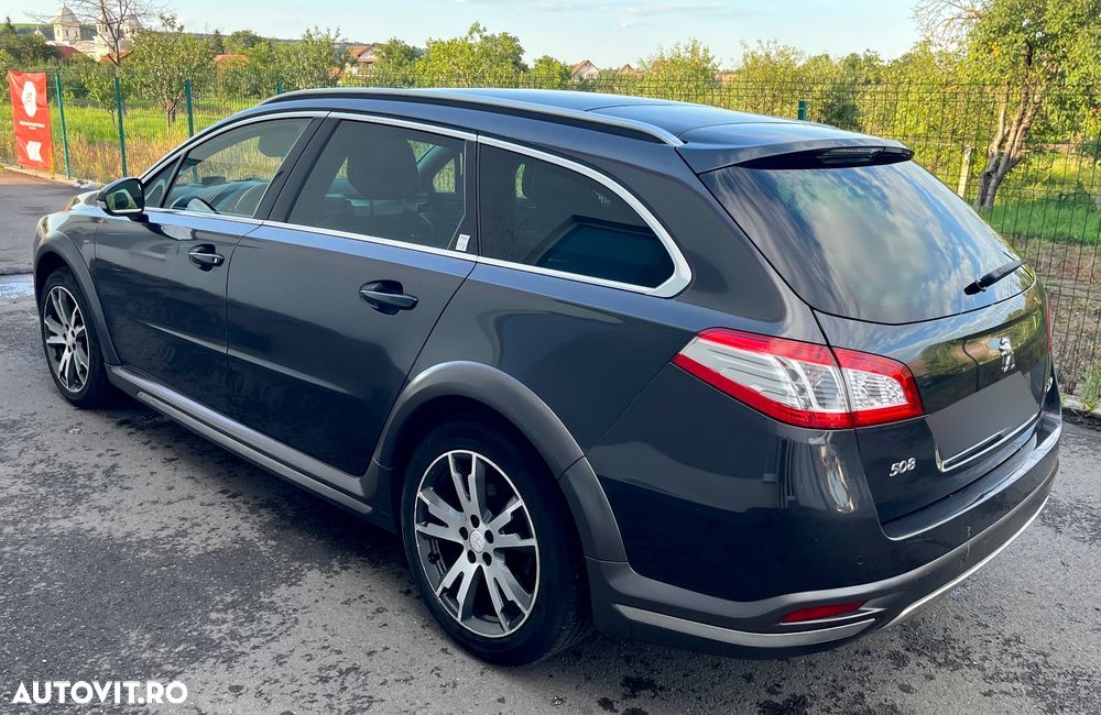 Peugeot 508 RXH Hybrid4 - 3
