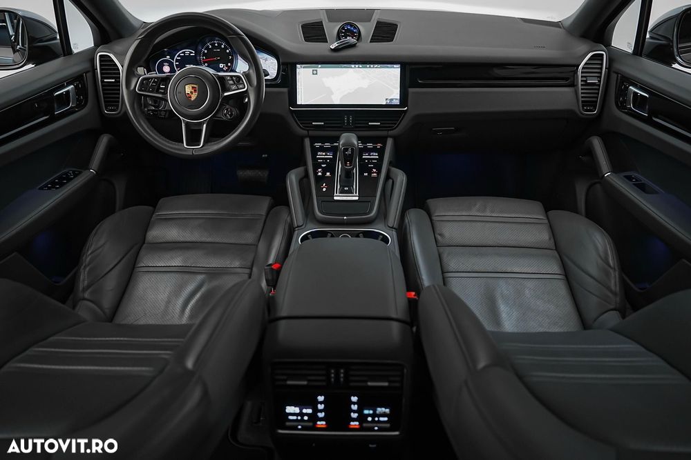 Porsche Cayenne Coupe Tiptronic S Platinum Edition - 19