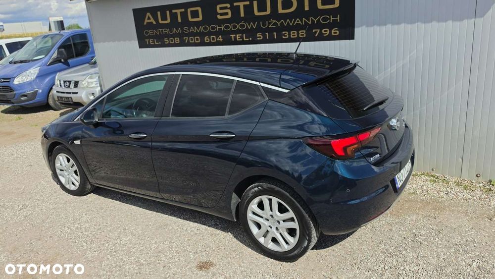 Opel Astra 1.4 Turbo Innovation - 36