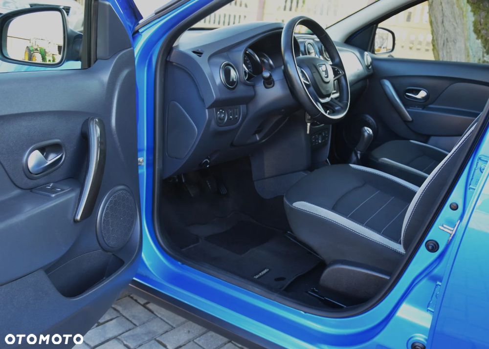 Dacia Sandero Stepway - 13