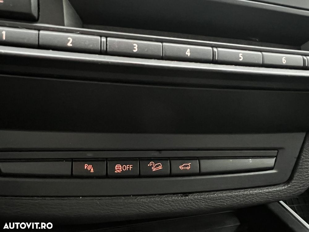 BMW X5 xDrive30d - 12