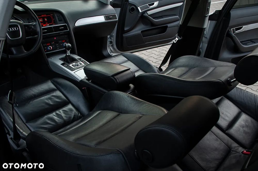 Audi A6 Limousine 2.4 - 30