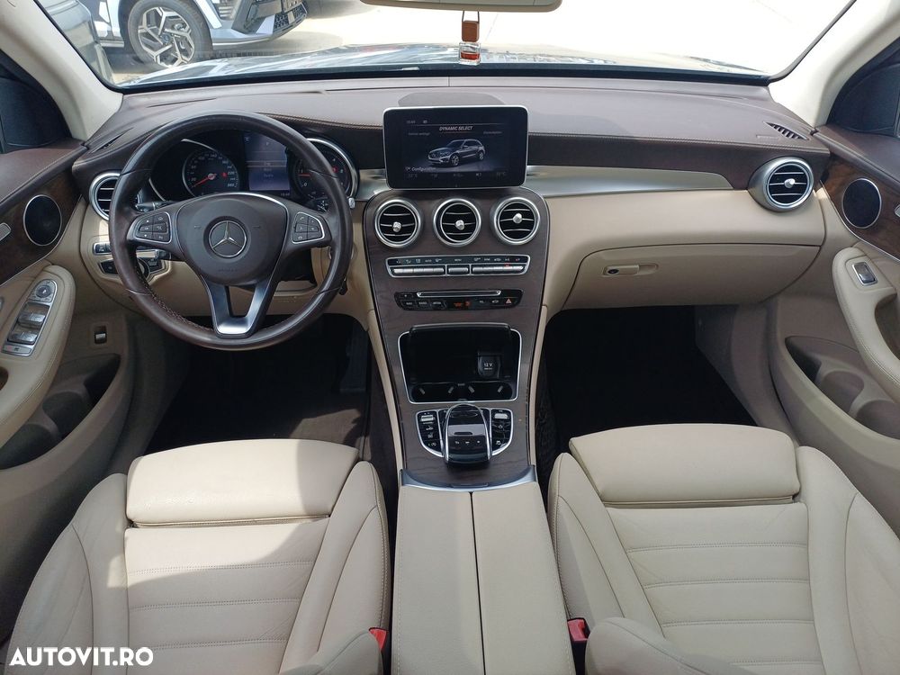 Mercedes-Benz GLC 220 d 4MATIC 9G-TRONIC Exclusive - 23