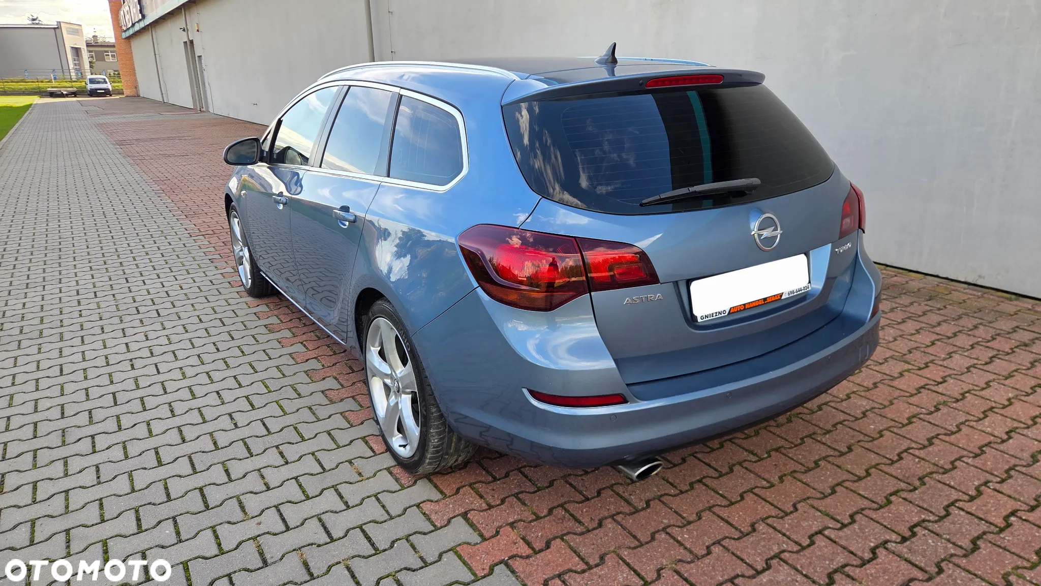 Opel Astra 1.4 Turbo Cosmo - 8