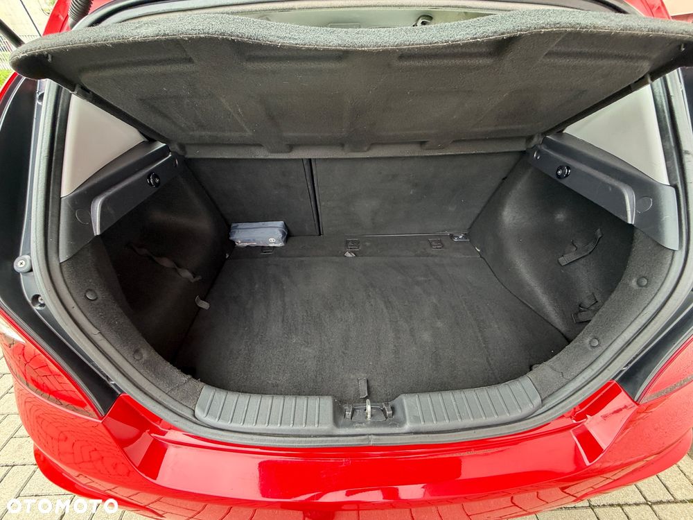 Hyundai i30 1.4 Classic EU5 - 8
