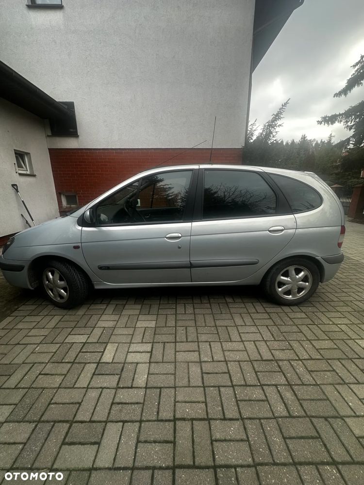Renault Scenic - 6
