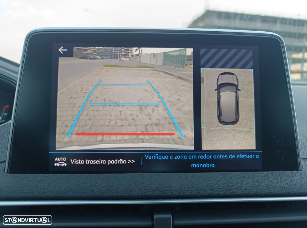 Peugeot 3008 1.5 BlueHDi Allure EAT8 - 37