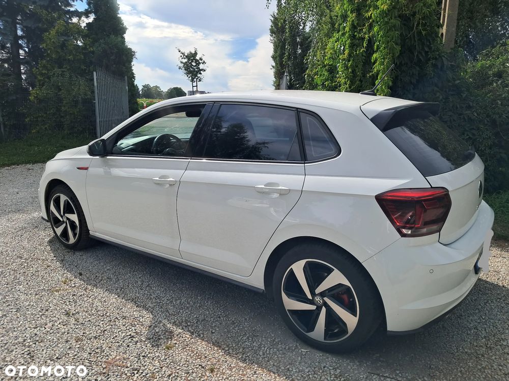 Volkswagen Polo - 7