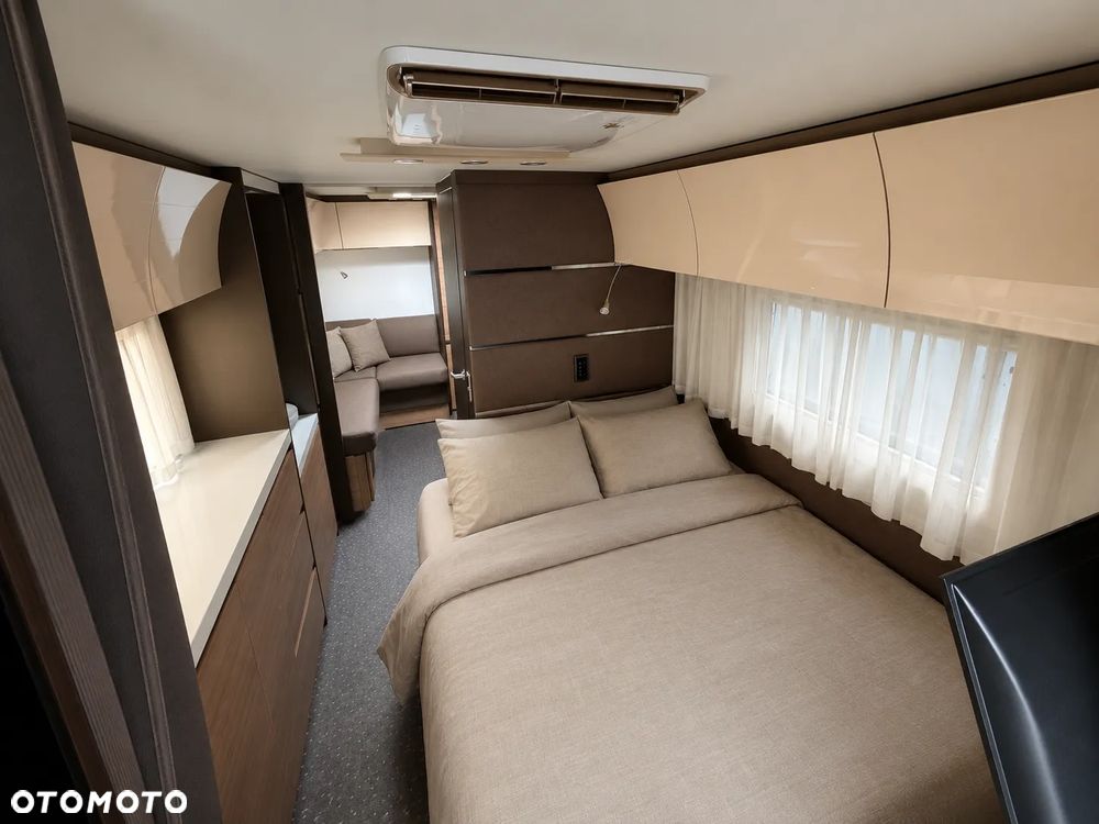 Adria Alpina 763 UK - 9