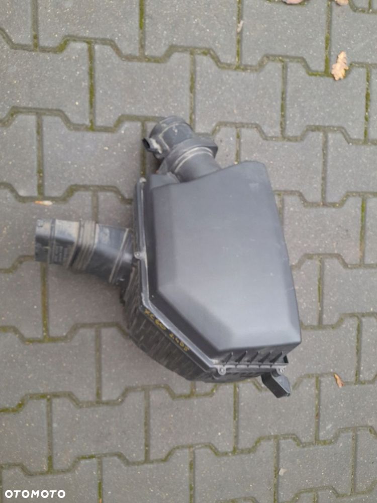 OBUDOWA FILTRA POWIETRZA 30792196 VOLVO XC60 2.4D5 LIFT - 1