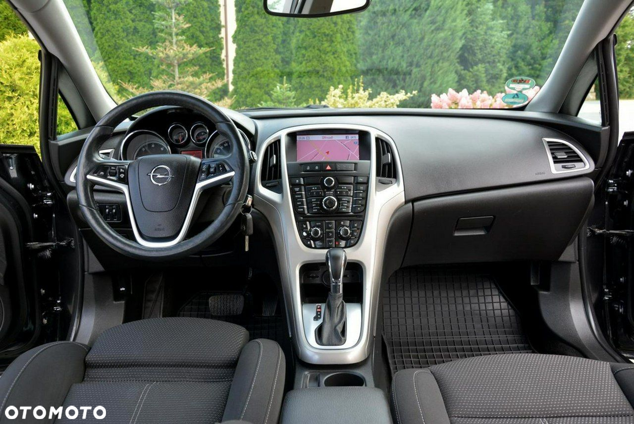 Opel Astra - 25