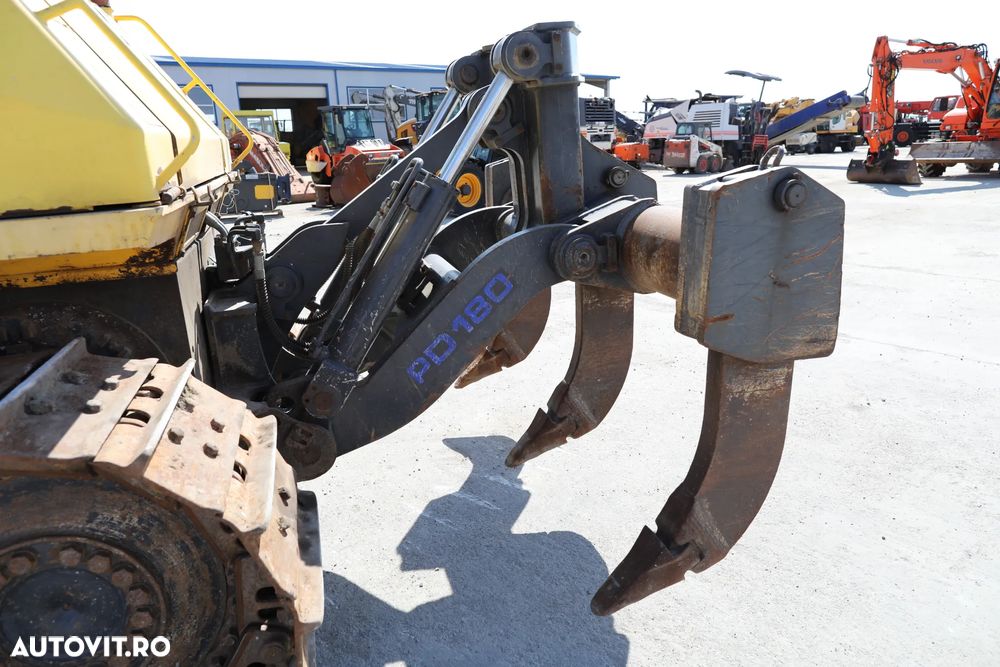 New Holland D180 cu scalificator - 13