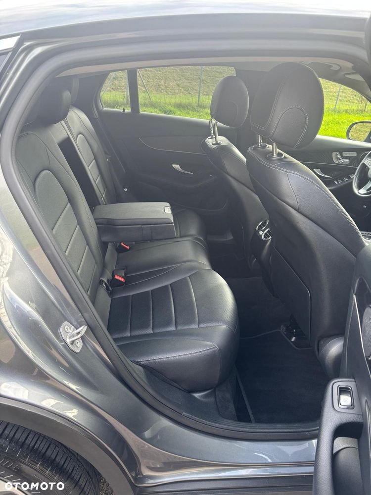 Mercedes-Benz GLC 250 4-Matic - 17