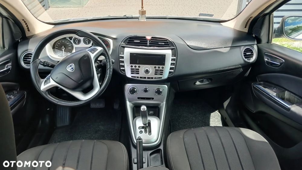 Lancia Delta 1.6 MultiJet 16v DFN6 Silver - 5