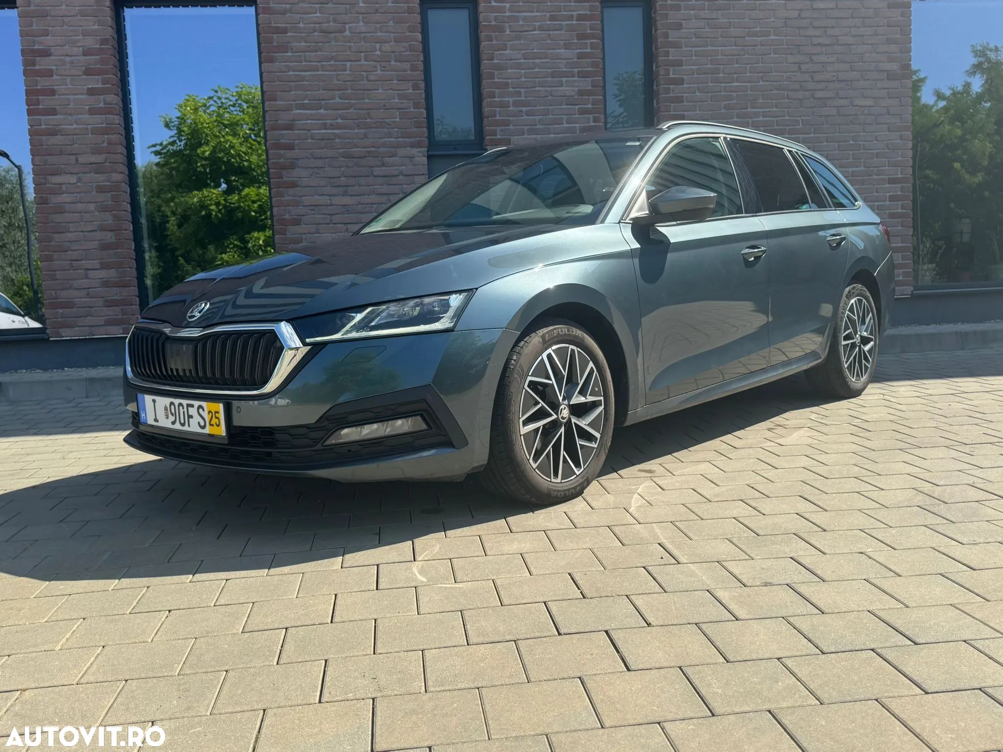 Skoda Octavia - 1
