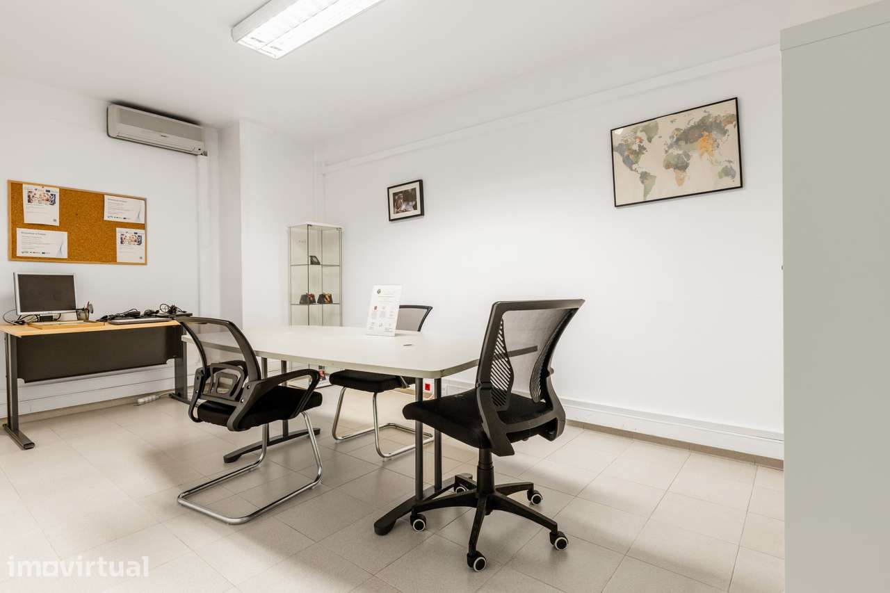 Espaço Comercial para Investimento imobiliário no centro de Faro - Grande imagem: 4/11