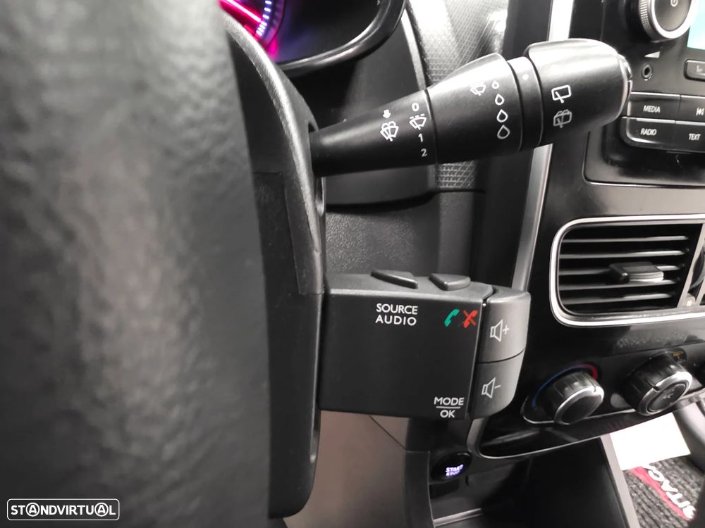 Renault CLIO SOCIETE 1.5 DCI ZEN  IVA DEDUTIVEL - 37