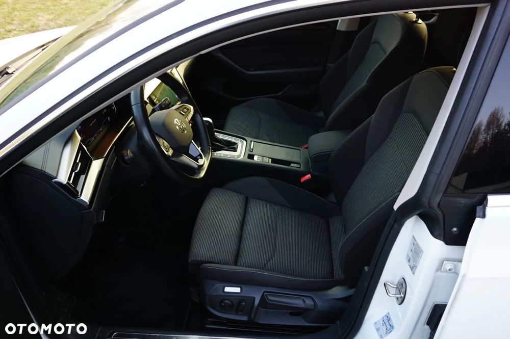 Volkswagen Arteon 2.0 TDI Essence DSG - 19