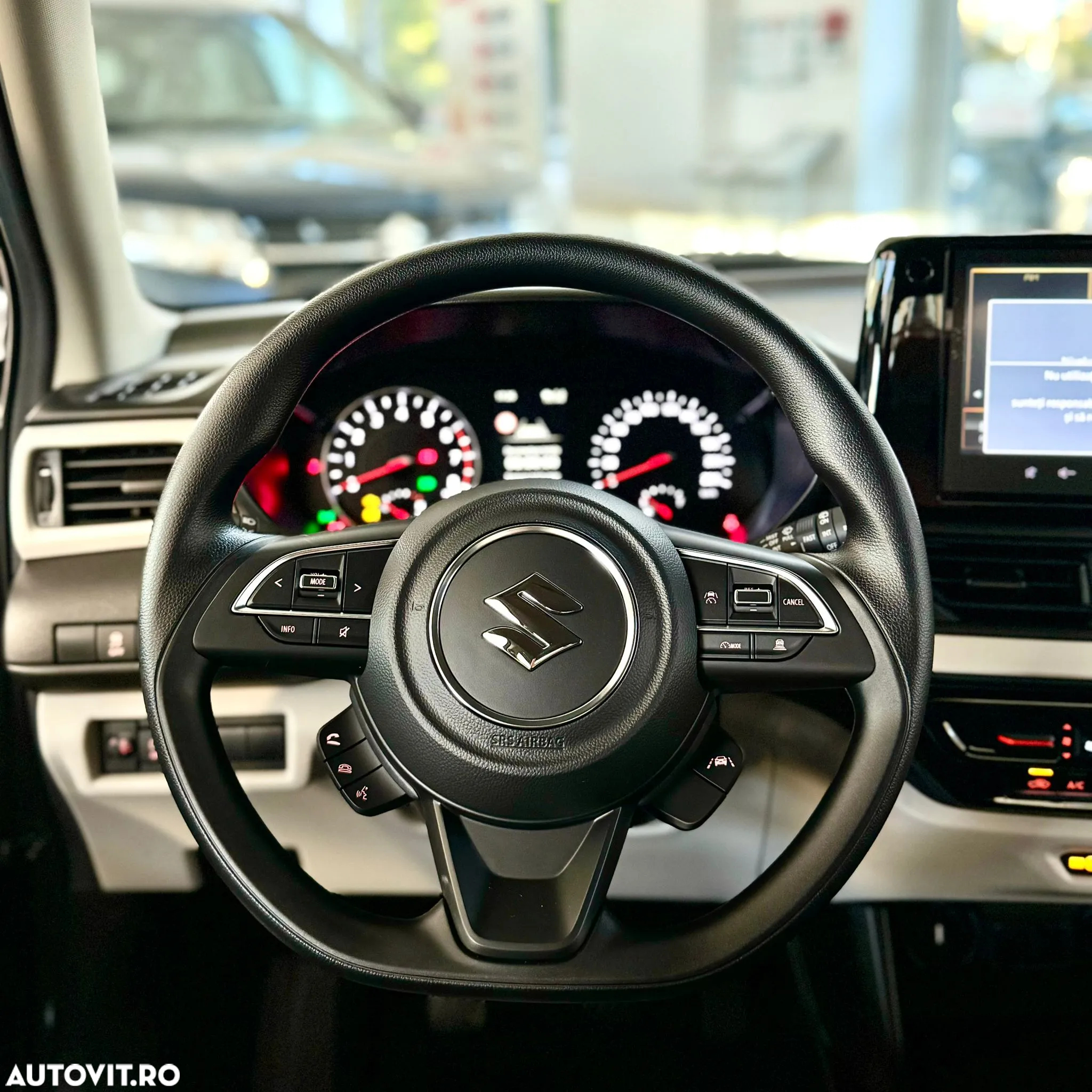 Suzuki Swift 1.2 Hybrid MT Club - 5
