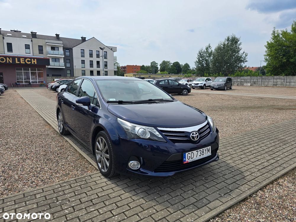 Toyota Avensis 2.0 Prestige NAVI MS - 3