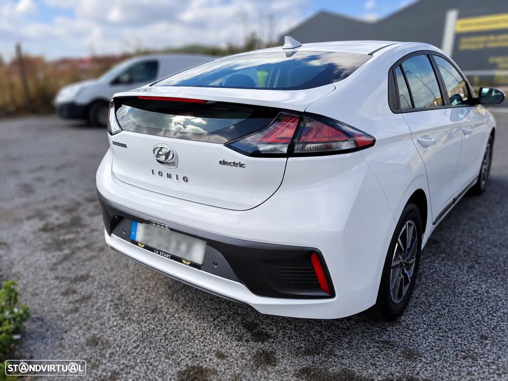 Hyundai Ioniq 38kWh - 5
