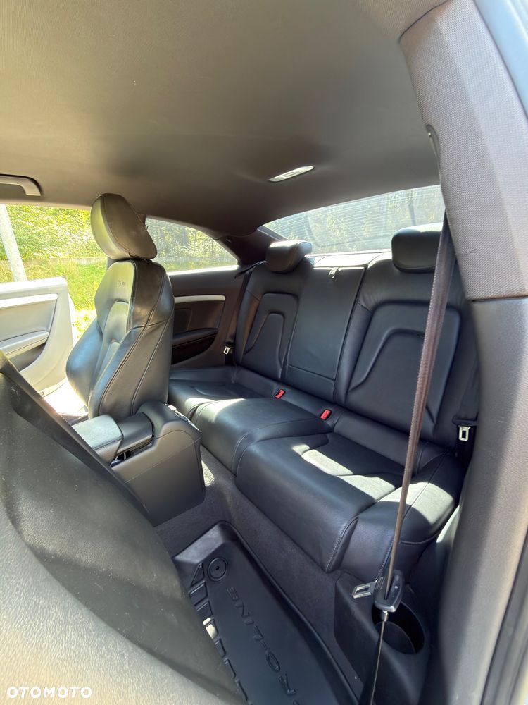 Audi A5 Coupé 2.0 TDI - 15