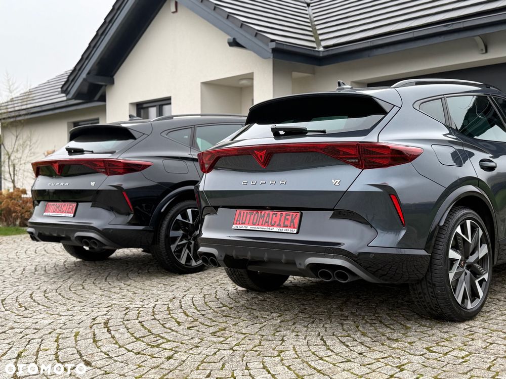 Cupra Formentor 2.0 TSI 4Drive DSG VZ Black Edition - 40