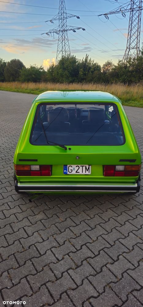 Volkswagen Golf - 6