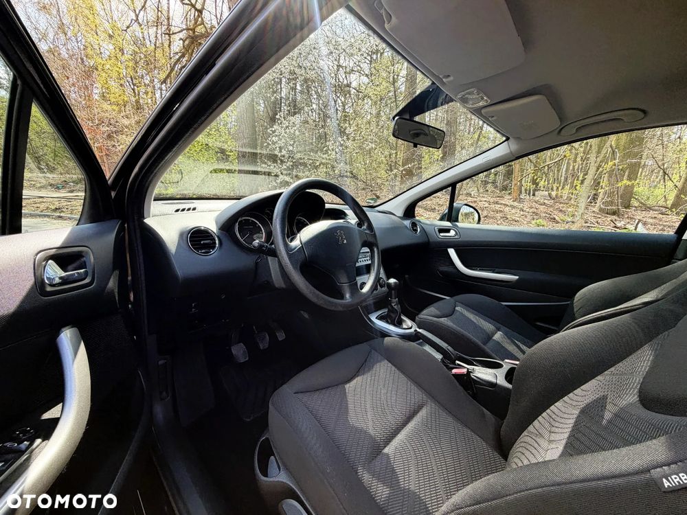 Peugeot 308 - 5
