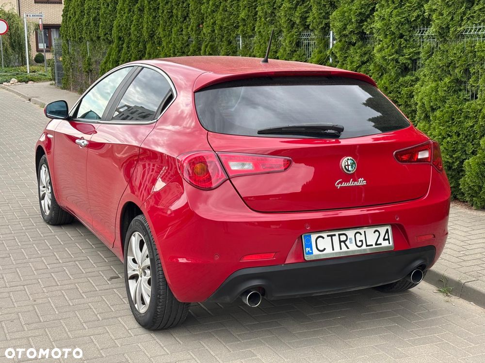 Alfa Romeo Giulietta 2.0 JTDM Distinctive - 9