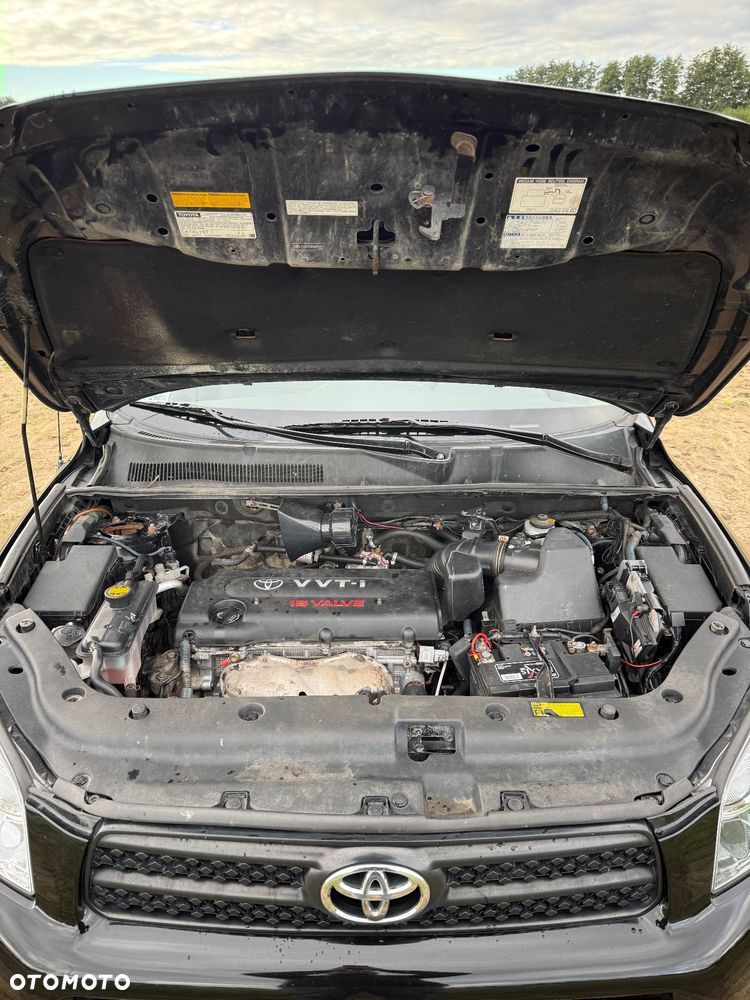 Toyota RAV4 - 17