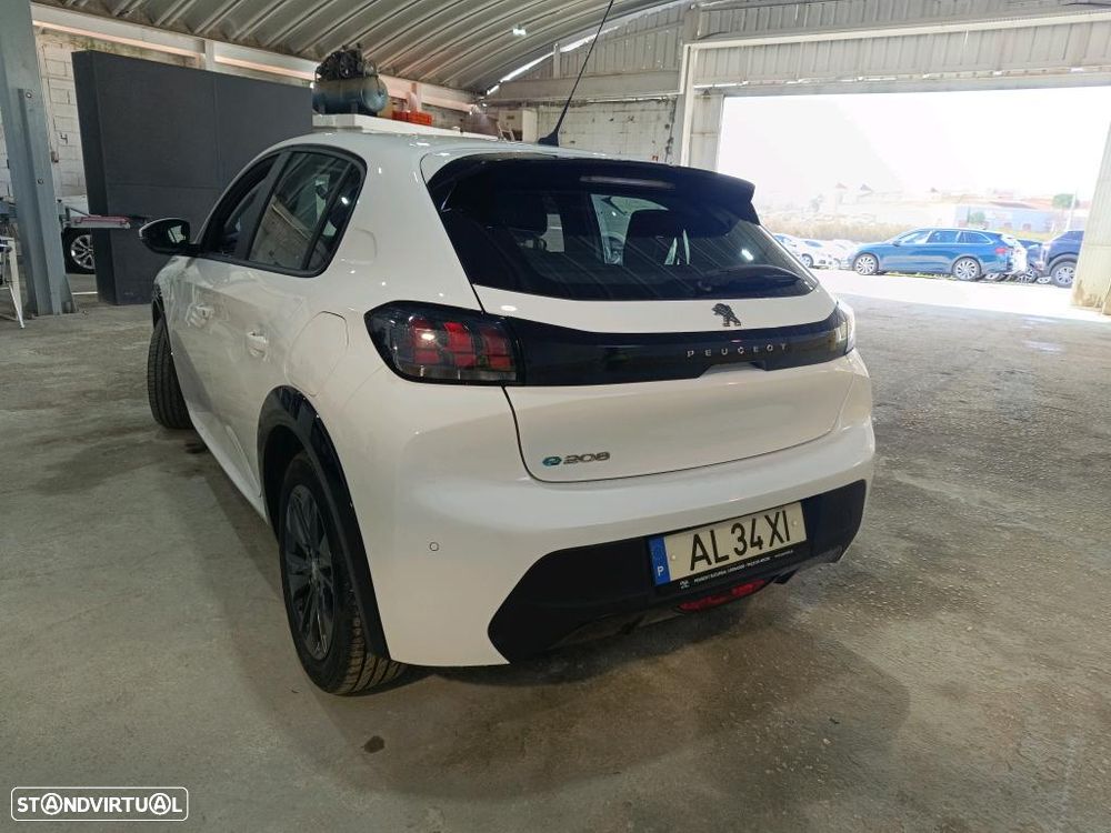 Peugeot 208 - 2