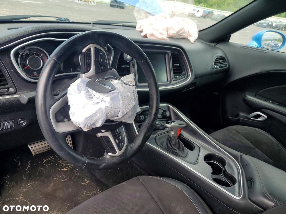 Dodge Challenger Automatik R/T Plus - 9