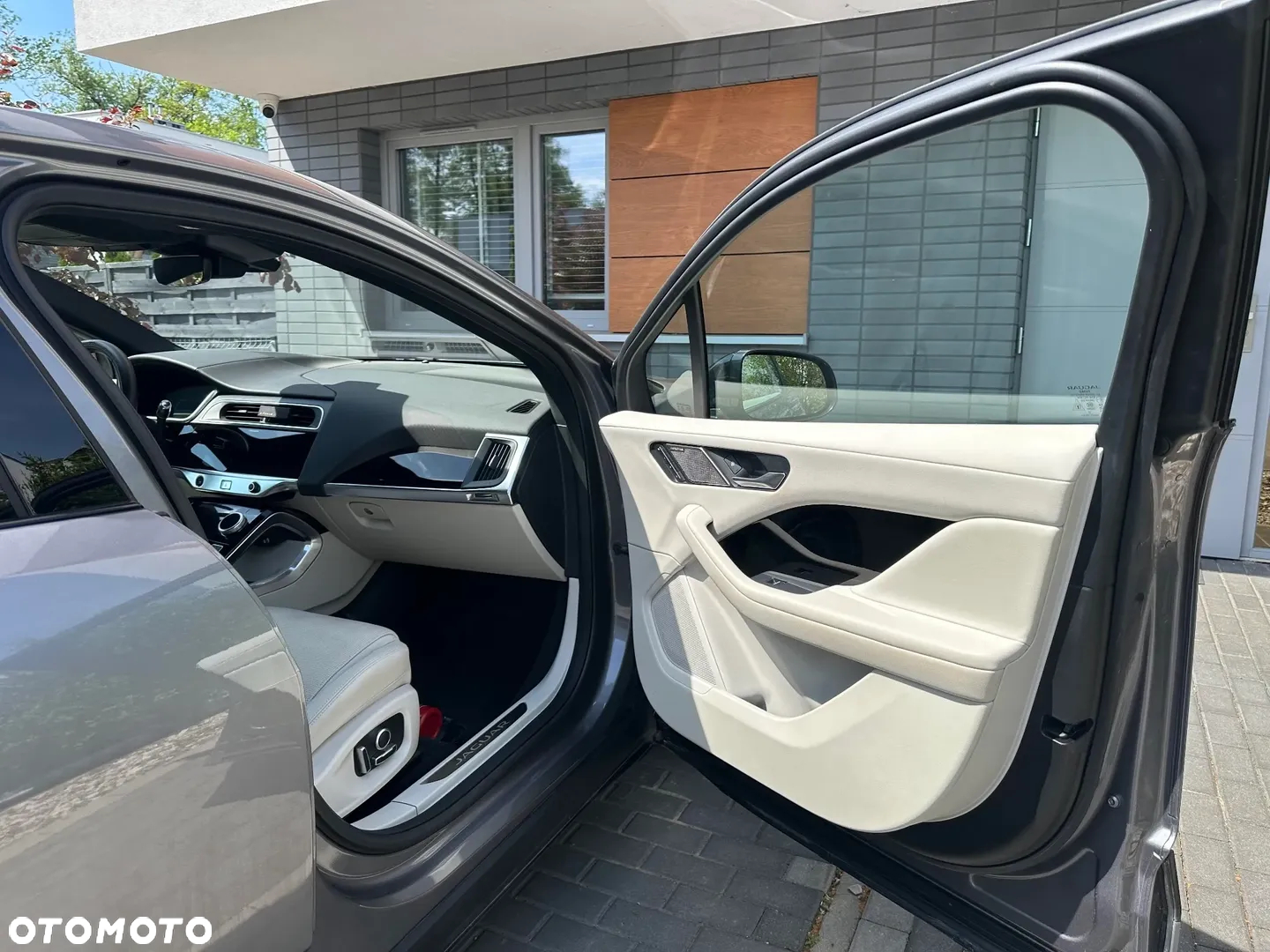 Jaguar I-Pace EV400 AWD SE - 7