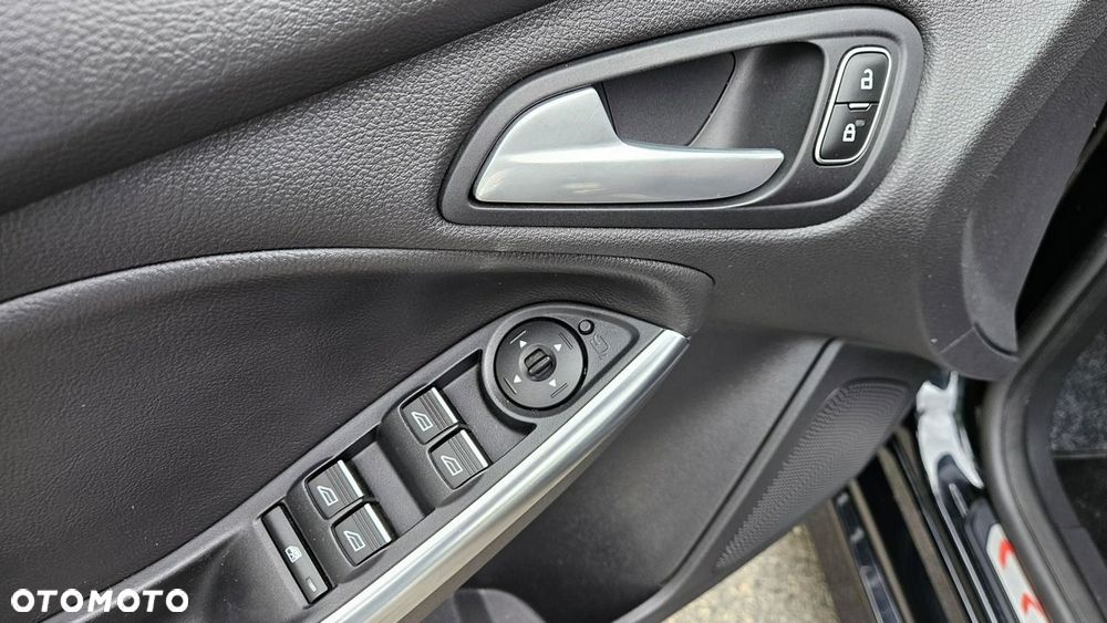 Ford Focus 2.0 EcoBoost ST mit Leder-Sport-Paket - 24