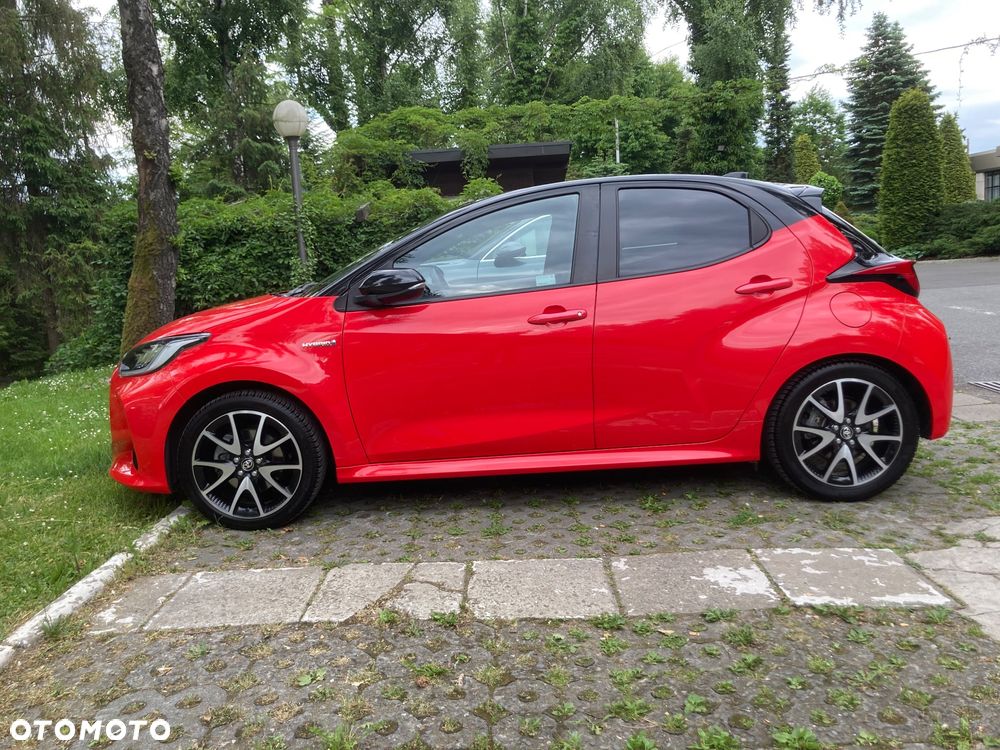 Toyota Yaris Hybrid 1.5 Premiere Edition - 1