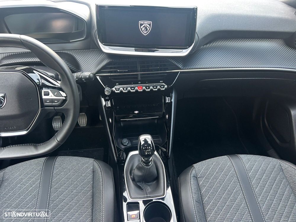 Peugeot 2008 1.2 PureTech Allure - 11