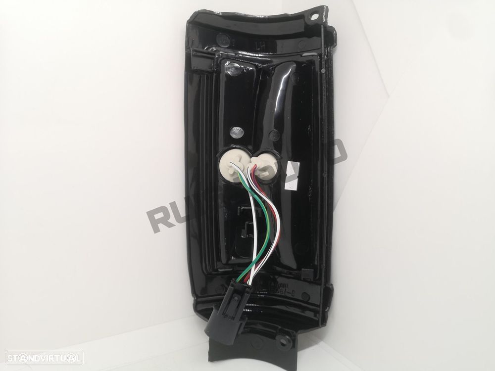 Farolim Pisca Frente Esquerdo 108.700_223 Mitsubishi L200 Ii [1 - 3