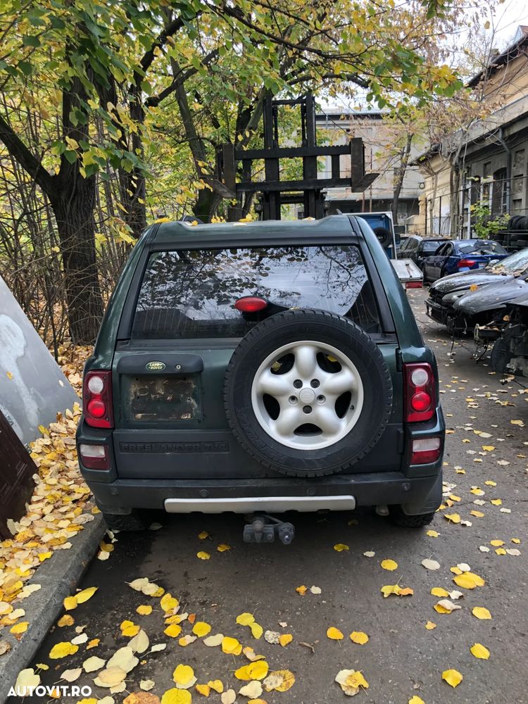 Dezmembrez Land Rover Freelander 1 2004 diesel verde 4 usi - 4