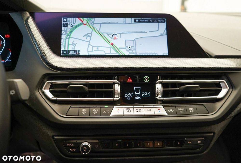 BMW Seria 1 - 24