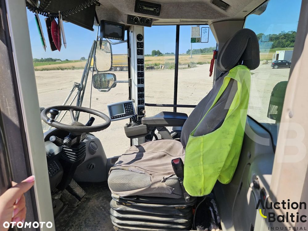Volvo L 120 G - 2